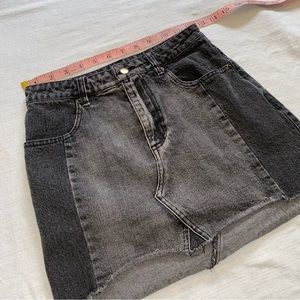 EUC American Threads two tone black denim mini skirt Sz XS